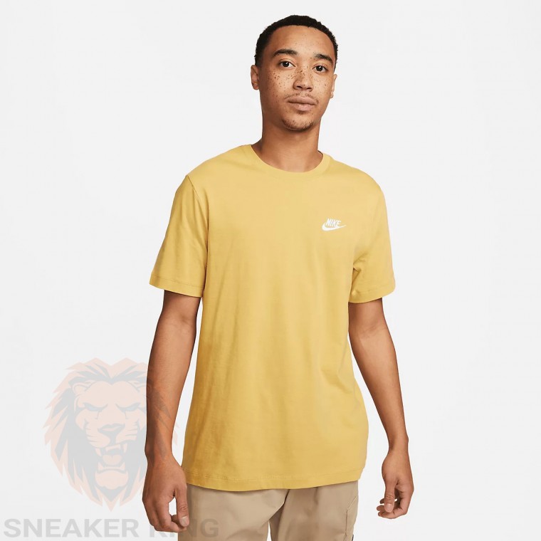 Футболка Nike  club tee